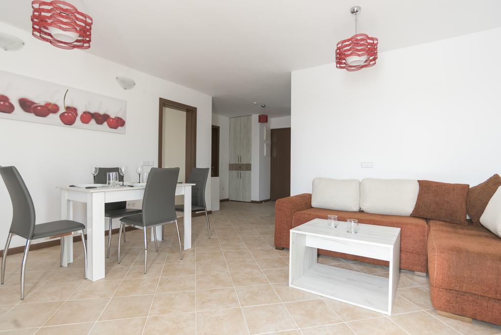 Oasis Resort & Spa Cozy Apartments Lozenets Ngoại thất bức ảnh